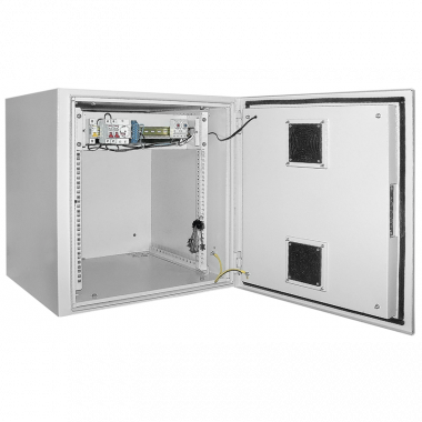 Фотография товара 'ITK LO35-15U66-M55 ITK Шкаф уличный 19" 15U 650x600, IP55'